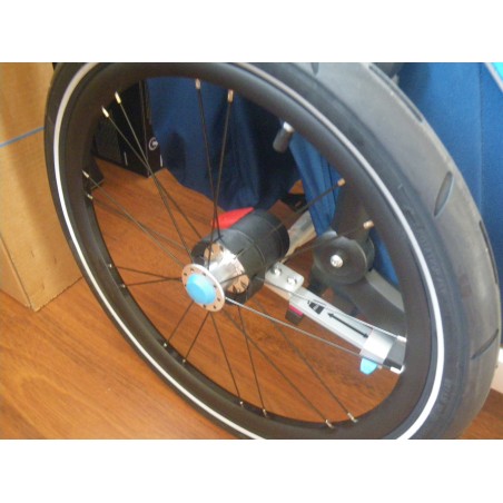 Reparatur knarzender/defekter Laufräder bei Thule Chariot -Modellen ab Baujahr 17
